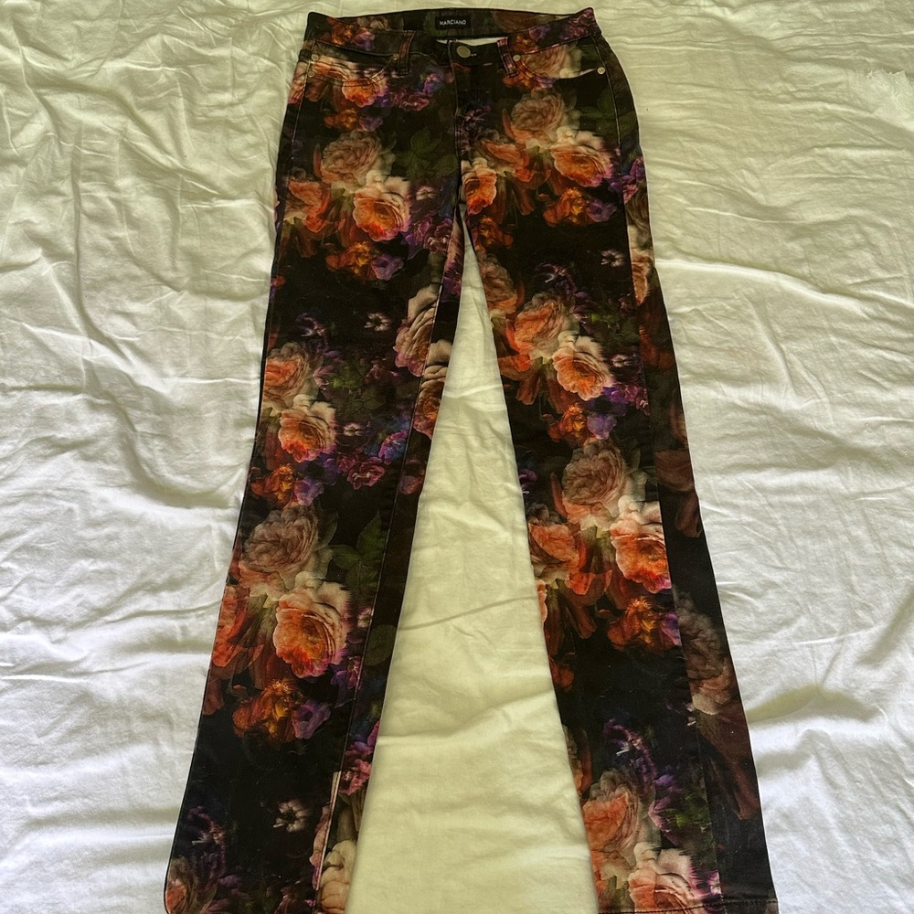 GUESS BY MARCIANO JEANS